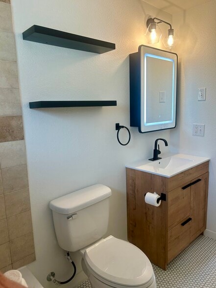 Building Photo - 2911 Z St