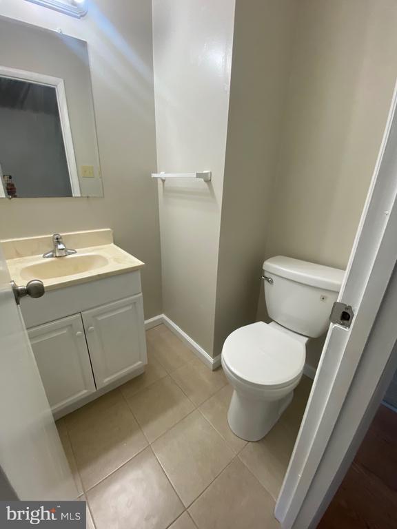 Building Photo - 7 Mooring Ct