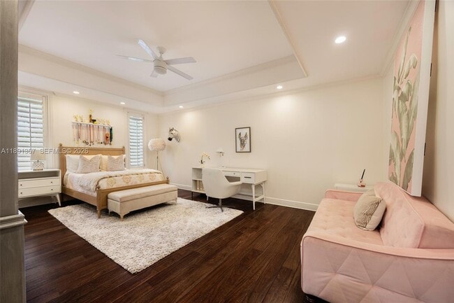 Building Photo - 14200 SW 70th Ave