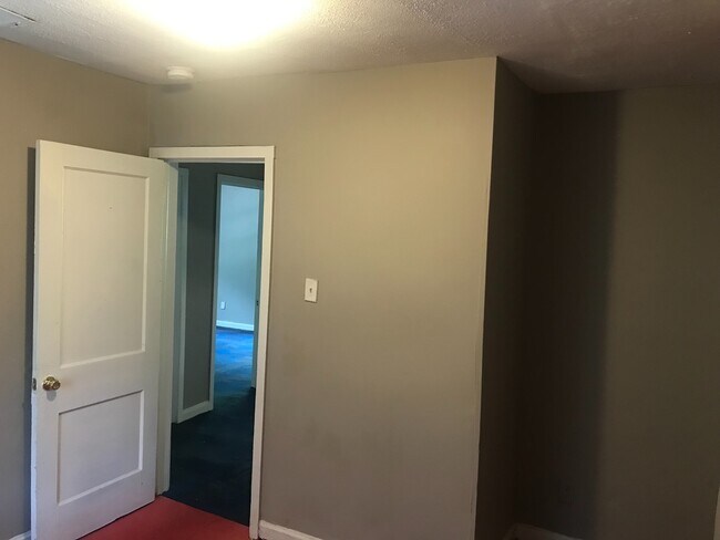 Building Photo - ***4 Bedroom / 2 Bathroom Home for Rent in Columbus, GA