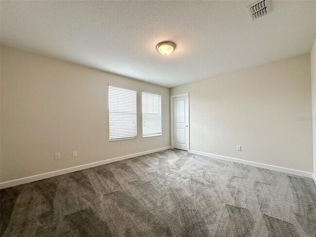 Building Photo - 14873 Winter Stay Dr