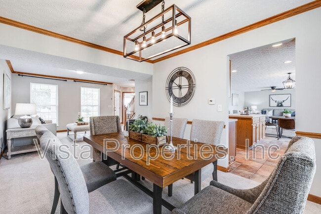 Building Photo - 7225 Bromfield Dr