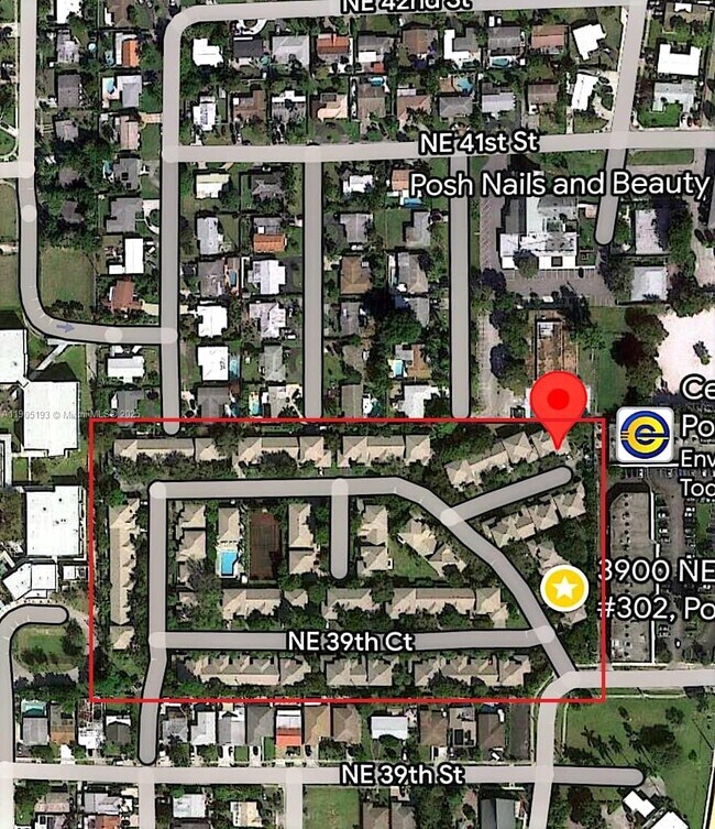 Building Photo - 1821 NE 40th Ct