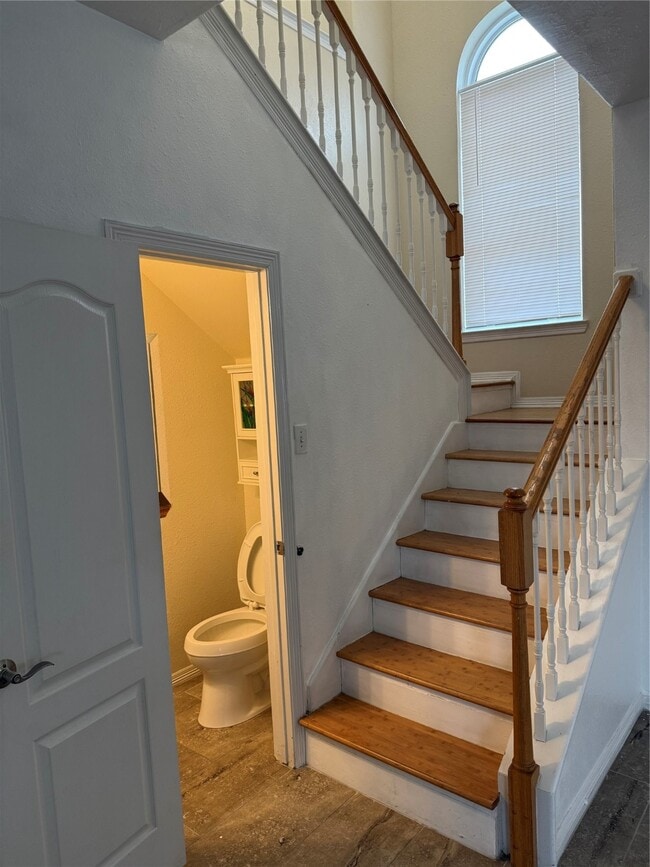 Building Photo - 23702 Spring Dane Dr