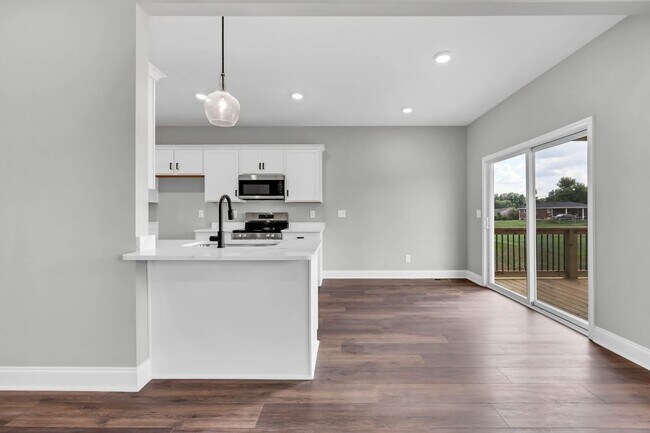 Building Photo - BRAND NEW Hidden Gem!
