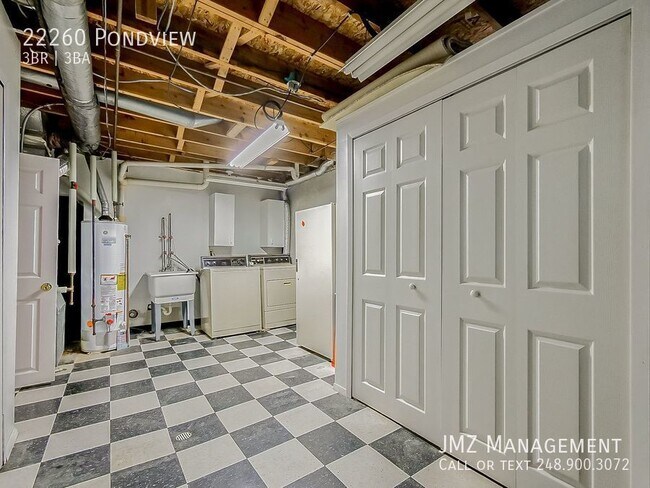 Building Photo - Welcome to this spacious and well-maintain...
