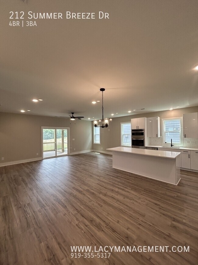 Building Photo - 212 Summer Breeze Dr