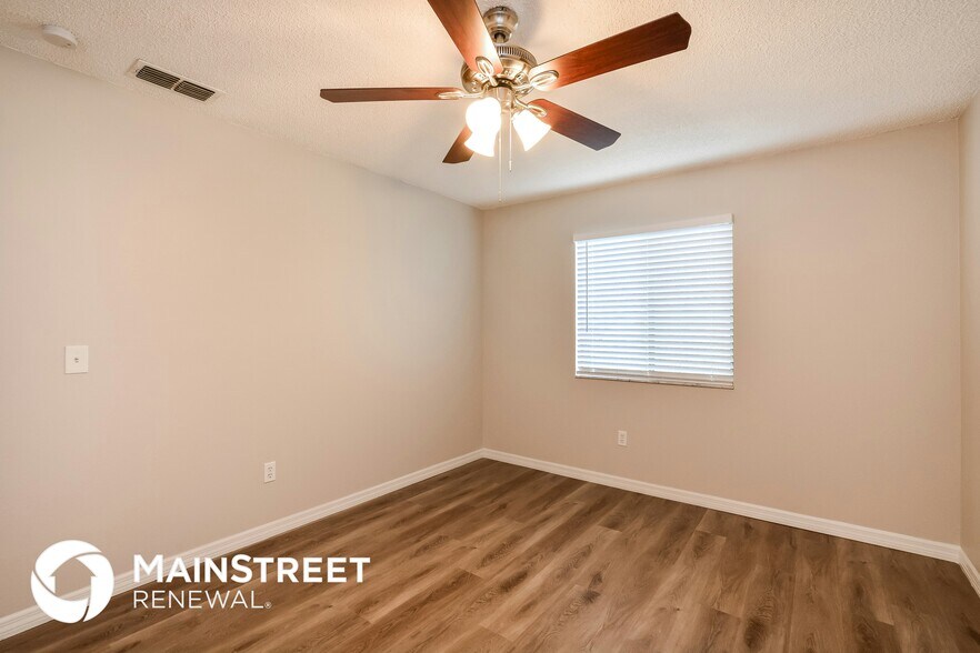 Building Photo - 2394 Belen Dr