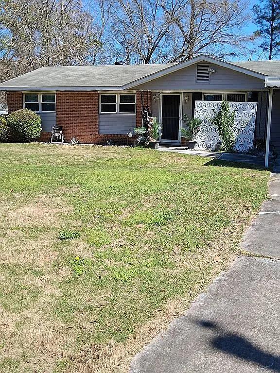 Building Photo - 1108 Rosewood Dr