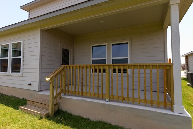 Building Photo - 50% Security Deposit! Smart-Home 3BR w/ Covered Patio in Legendary Trails – San Antonio