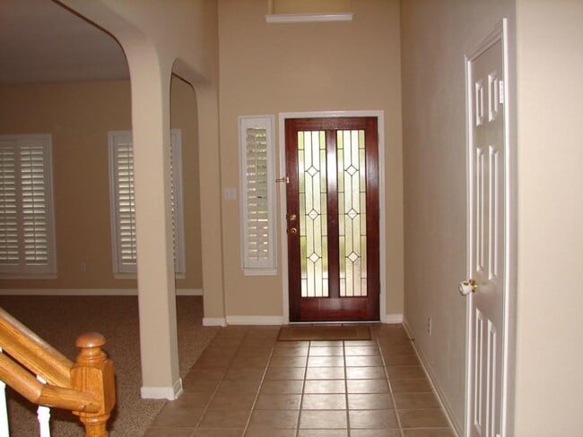 Building Photo - 1720 Lynnville Trail