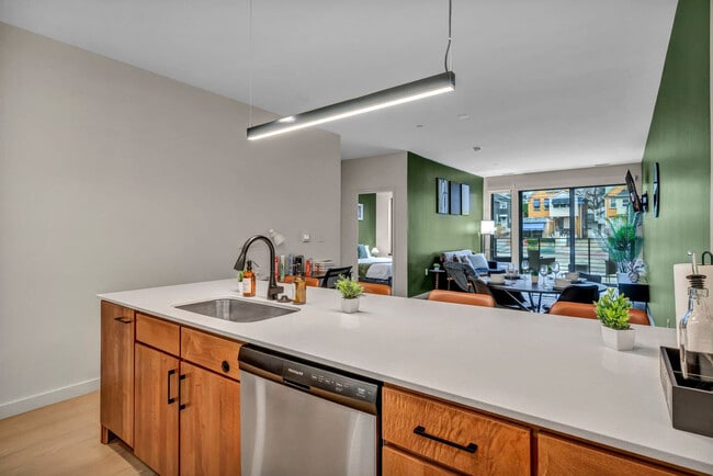 Building Photo - 2189 Cornell Rd