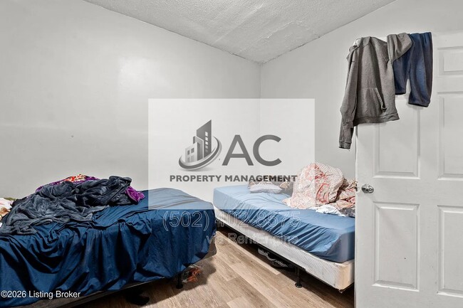 Building Photo - 1456 Beech St