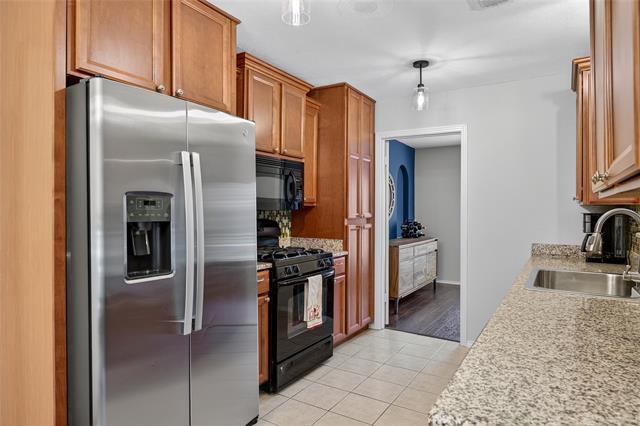 Building Photo - 3533 Chellen Dr