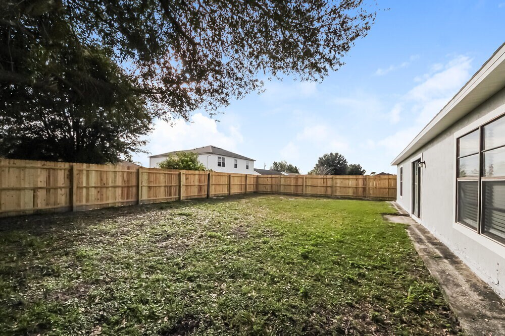 Building Photo - 808 Cabaret Ct