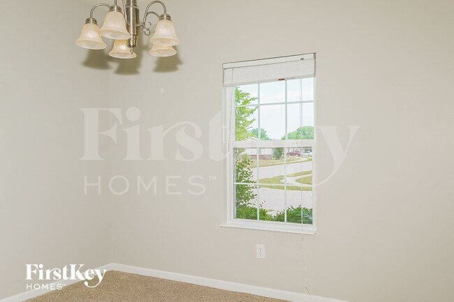 Building Photo - 3481 Enclave Crossing