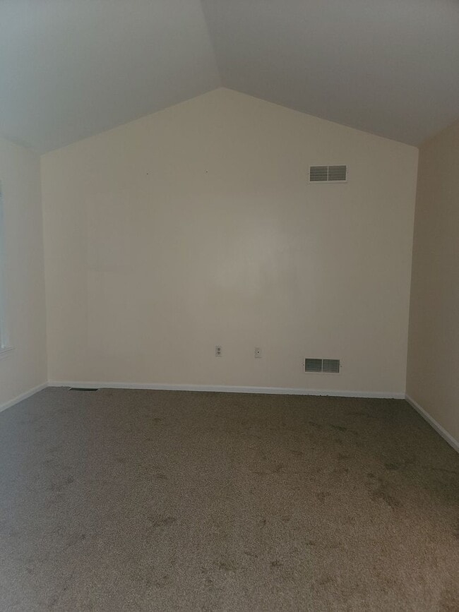 Building Photo - COMING SOON - BEAR AREA TOWNHOUSE