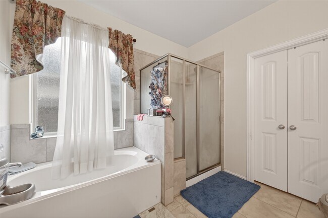 Building Photo - 3510 Lark Ascending Ln