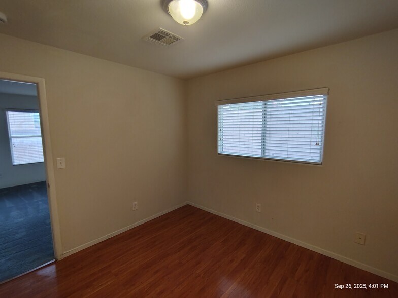 Building Photo - 6284 W Cougar Ave
