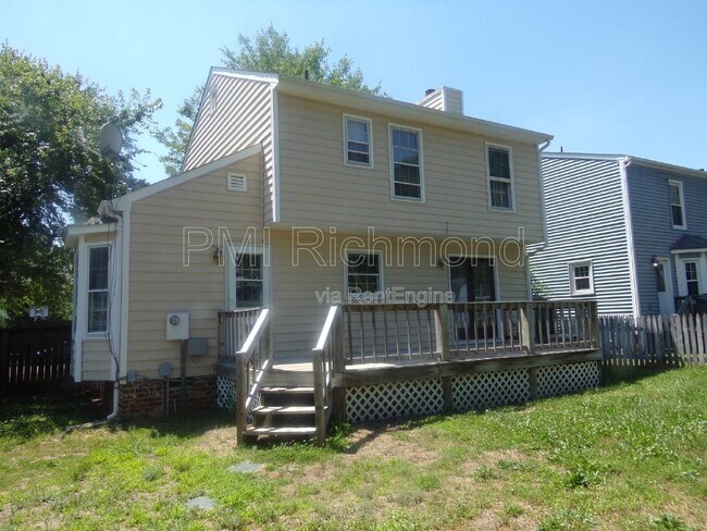 Building Photo - 1703 Danhurst Dr