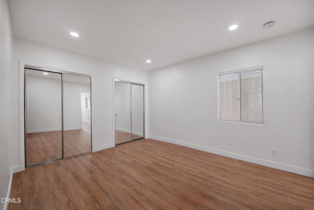 Building Photo - 121 S Lotus Ave