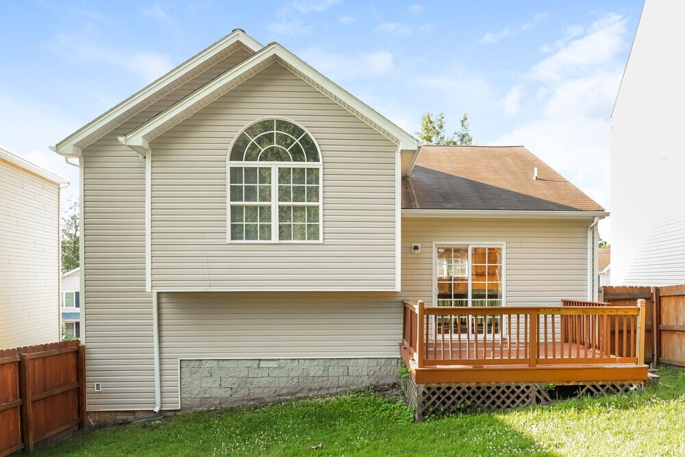 Building Photo - 641 Belgium Dr