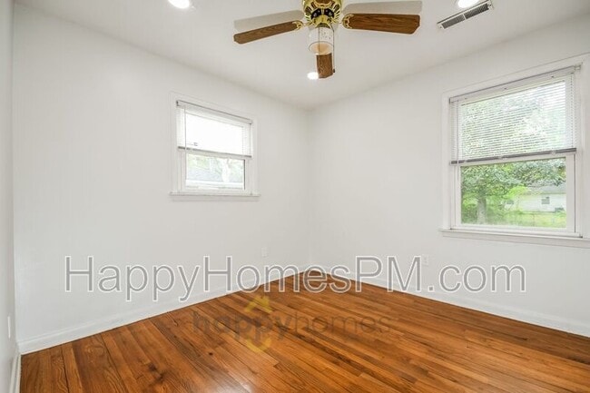 Building Photo - 2373 Otranto Rd