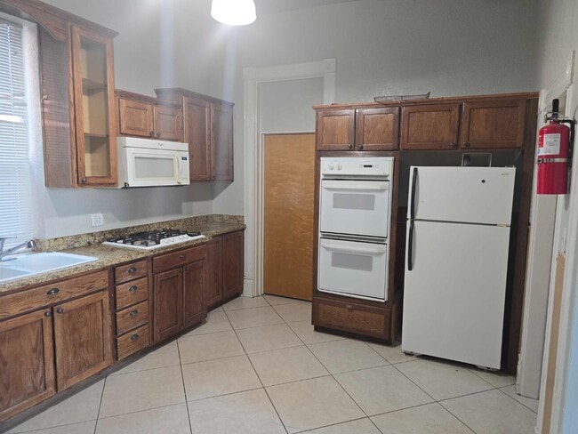 Building Photo - 501 Prospect St