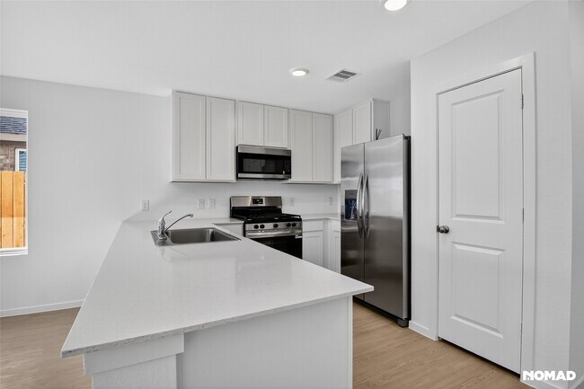 Building Photo - 26719 Scarlet Willow Dr