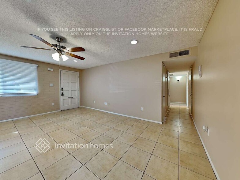 Building Photo - 4359 N 71st Dr