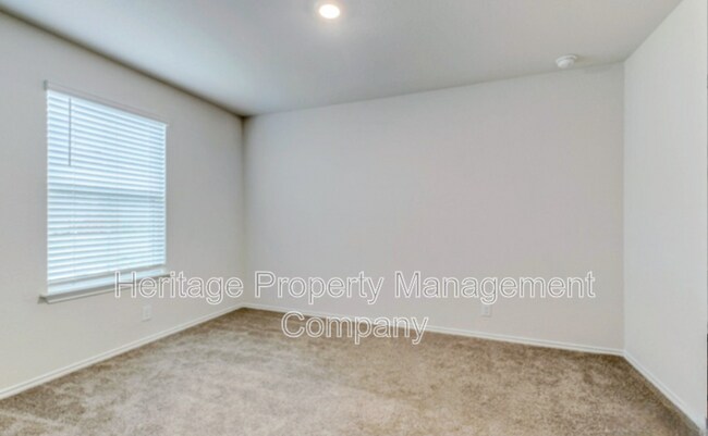 Building Photo - 9558 Ranch Lp