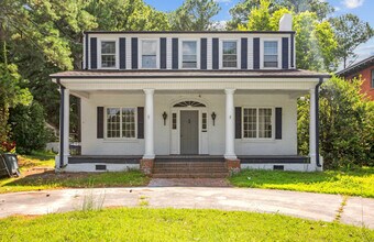 Building Photo - 620 Falls Rd