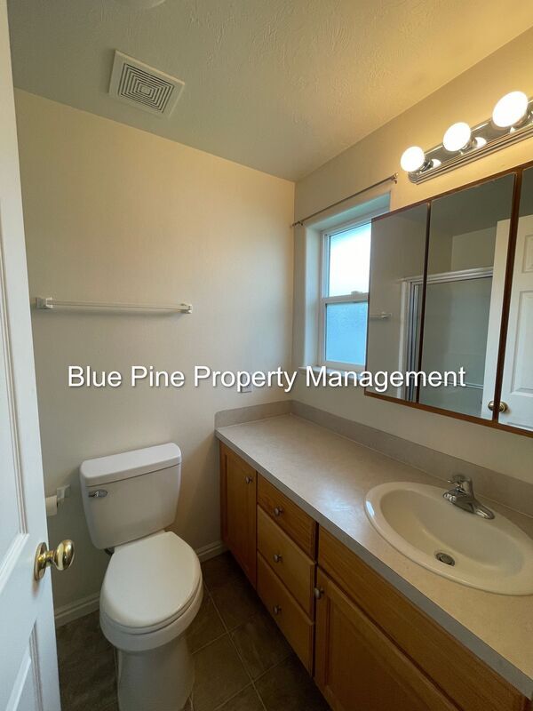 Building Photo - 1156 Matchpoint Dr