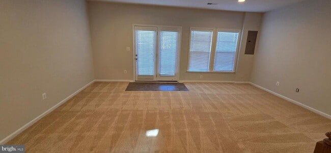 Building Photo - 41836 Diabase Square