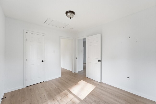 Building Photo - 8038 Record St