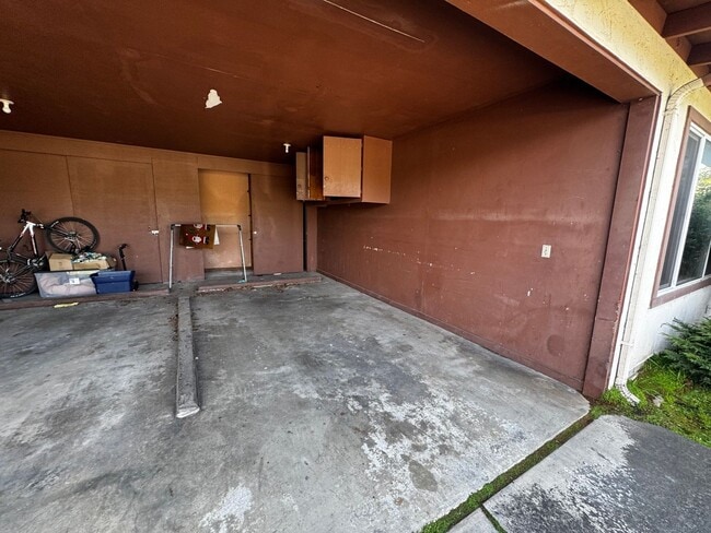 Building Photo - 430-436 Hodgson - DNT$ [PRM: Brittany] (2)