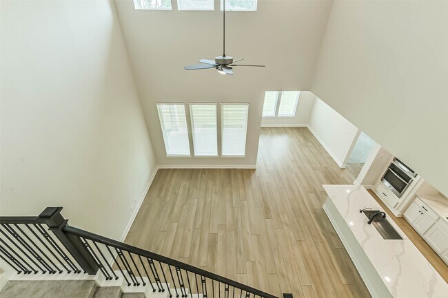 Building Photo - 9243 Trimble Lndg Dr