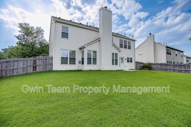 Building Photo - 305 Leatherman Ct