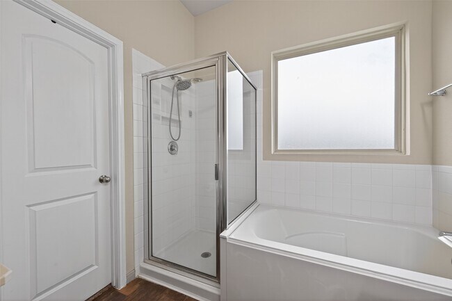 Building Photo - 5234 Jasmine Valley Ct