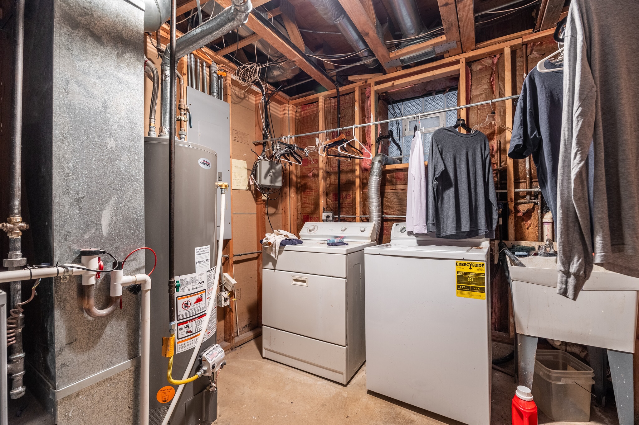 Building Photo - 1723 N Wood St