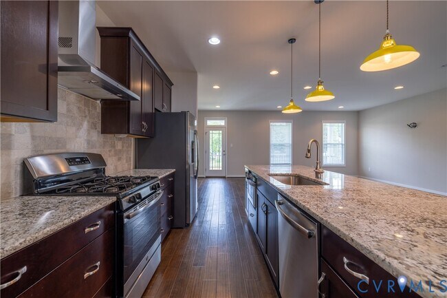 Building Photo - 11443 Hayloft Ln