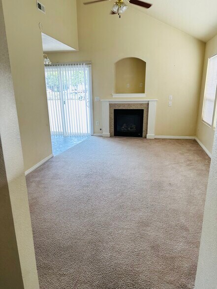 Building Photo - 6727 W Morris Hill Ln