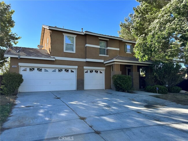 Building Photo - 14886 Shetland Ct