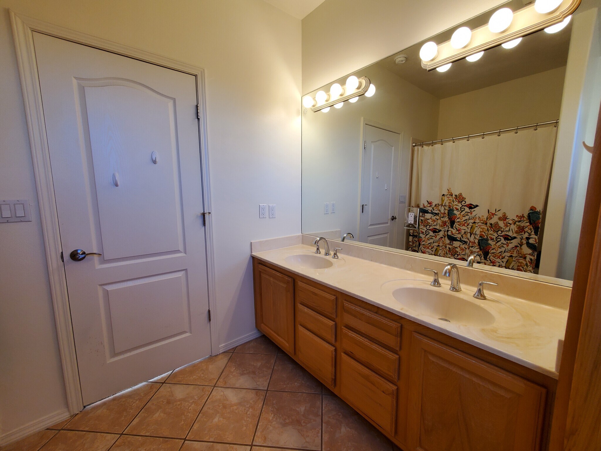 Building Photo - 12700 Desert Sky Ave NE