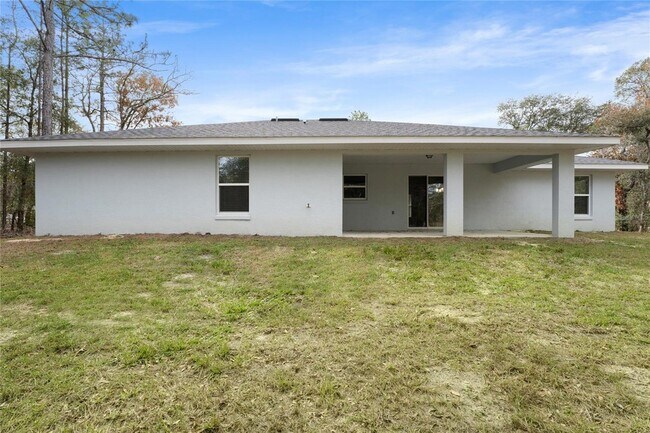 Building Photo - 9461 N Sandree Dr