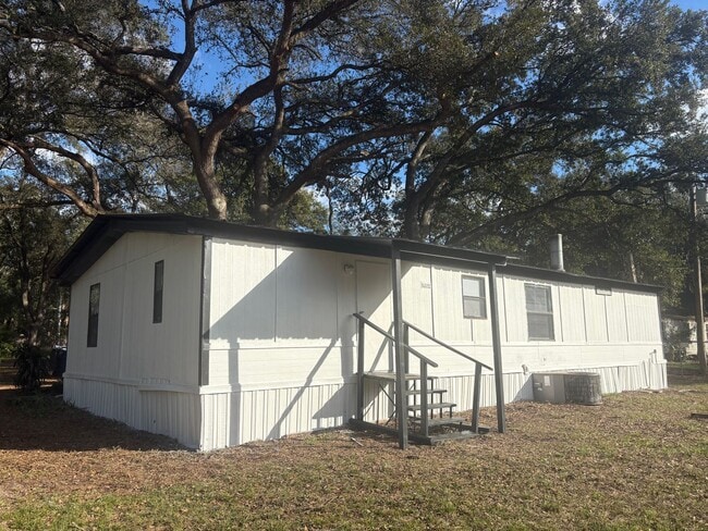 Building Photo - 11640 County Rd 579