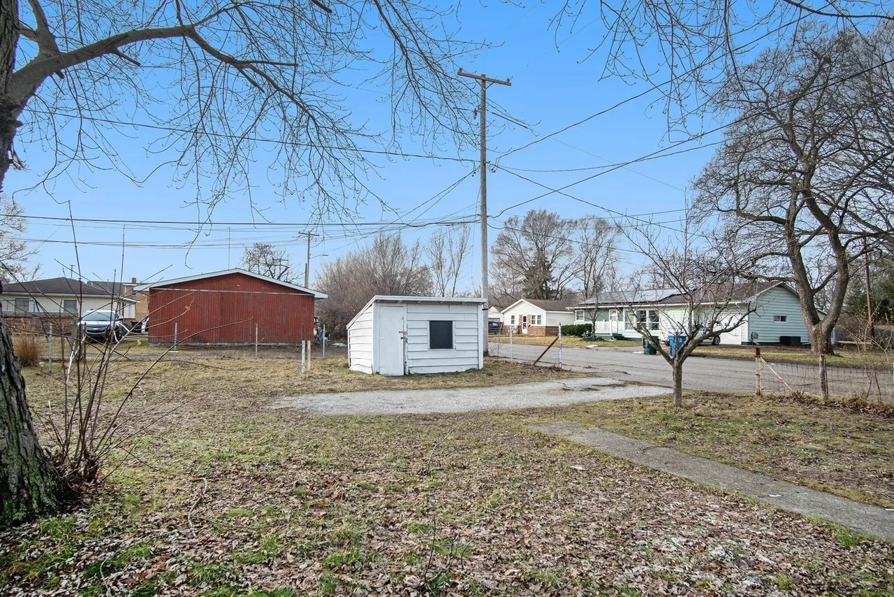 Building Photo - 1187 Langeland Ave