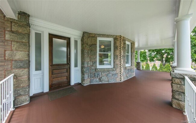 Building Photo - 216 Fenimore Rd