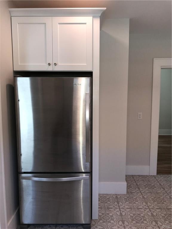 Building Photo - 126 Shotwell Park