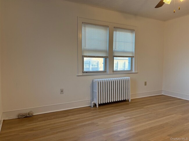 Building Photo - 82 Putnam Ave